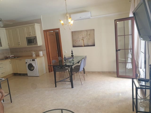Appartement de 2 chambres à louer à Nerja avec piscine - 850 € (Ref: 10008772)