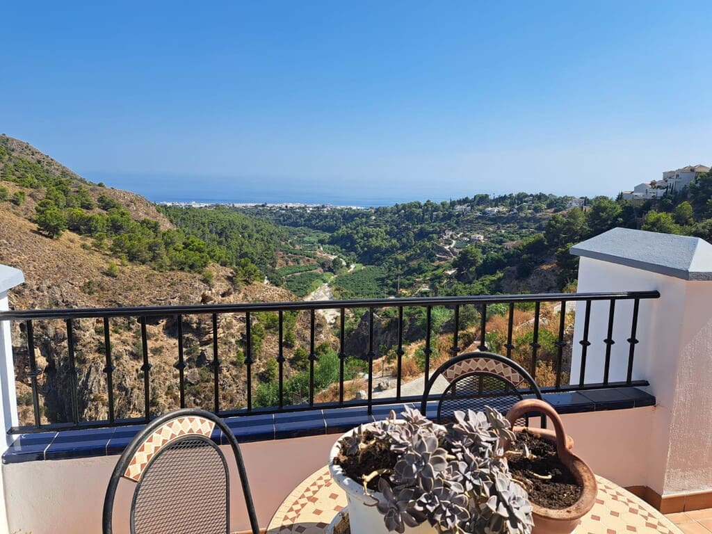 3 soveværelse Byhus til salg i Frigiliana med swimmingpool - € 950.000 (Ref: 10030190)
