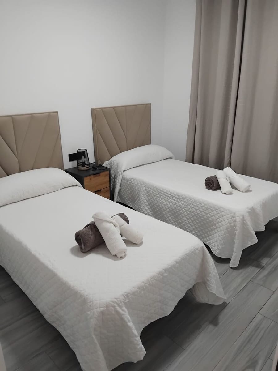 3 Zimmer Haus zu vermieten in Nerja mit Pool - 1.800 € (Ref: 10033585)