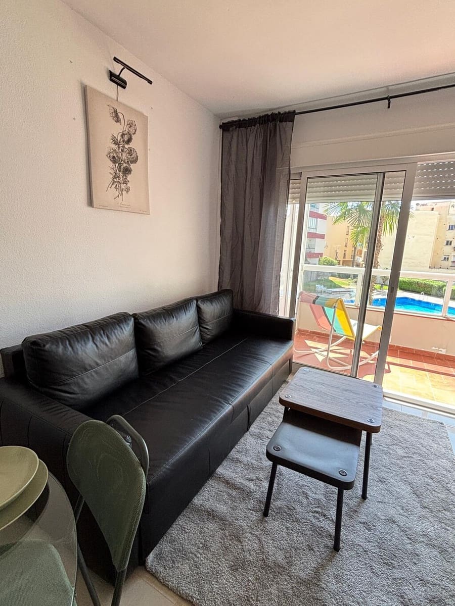 1 soverom Leilighet til leie i Nerja med svømmebasseng - € 1 000 (Ref: 10040729)