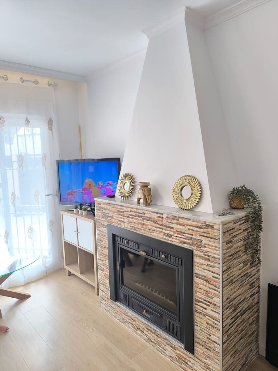 4 makuuhuone Omakotitalo vuokrattavana paikassa El Morche - 1 200 € (Ref: 10044707)