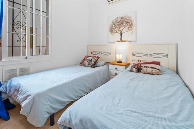 2 soverom Leilighet til salgs i Nerja med svømmebasseng - € 350 000 (Ref: 10061434)