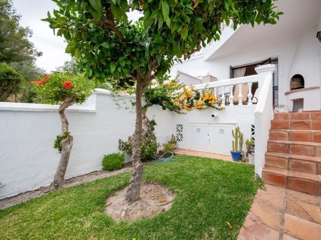 Apartamento de 1 habitación en Nerja en venta con piscina - 250.000 € (Ref: 10061436)