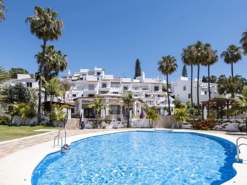 Apartamento de 1 habitación en Nerja en venta con piscina - 250.000 € (Ref: 10061436)