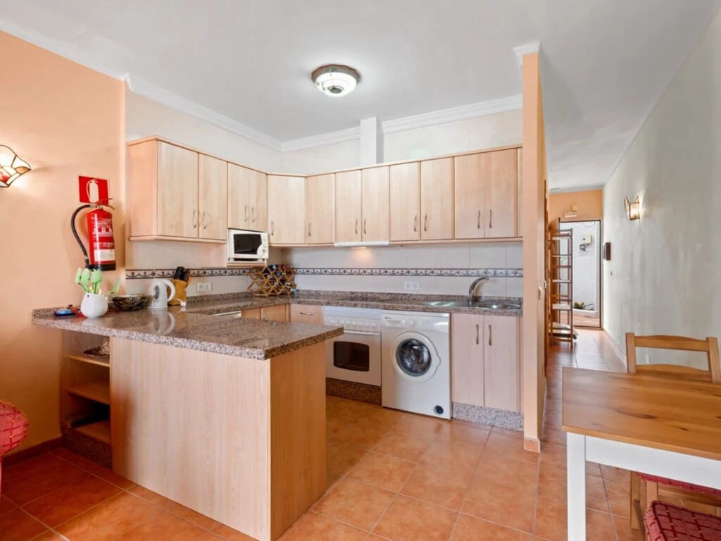 Apartamento de 1 habitación en Nerja en venta con piscina - 250.000 € (Ref: 10061436)