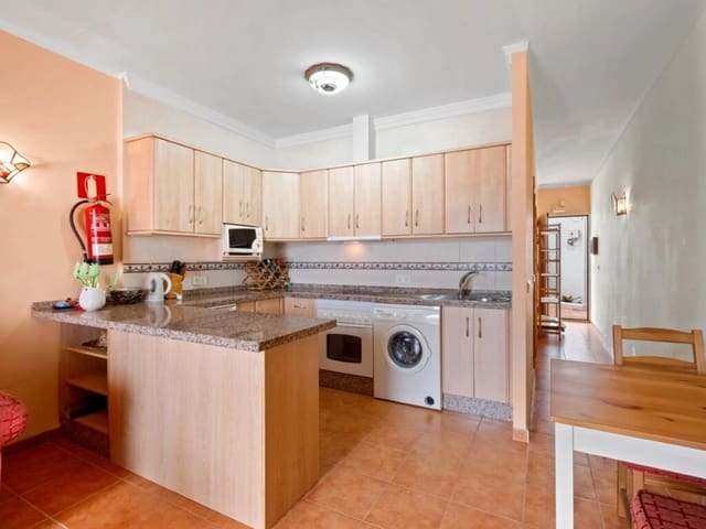 Apartamento de 1 habitación en Nerja en venta con piscina - 250.000 € (Ref: 10061436)