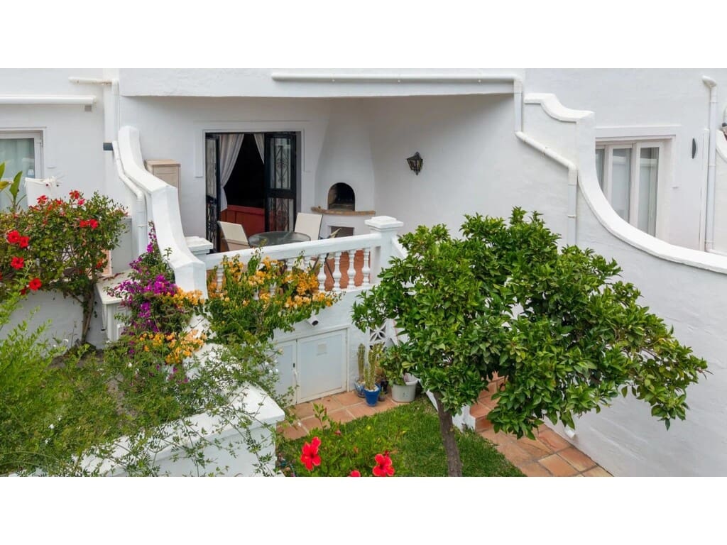 Apartamento de 1 habitación en Nerja en venta con piscina - 250.000 € (Ref: 10061436)