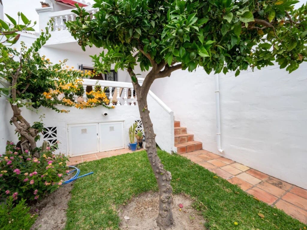 Apartamento de 1 habitación en Nerja en venta con piscina - 250.000 € (Ref: 10061436)