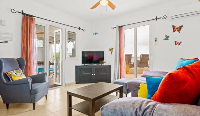 Apartamento de 2 habitaciones en Nerja en venta con piscina - 450.000 € (Ref: 10061437)