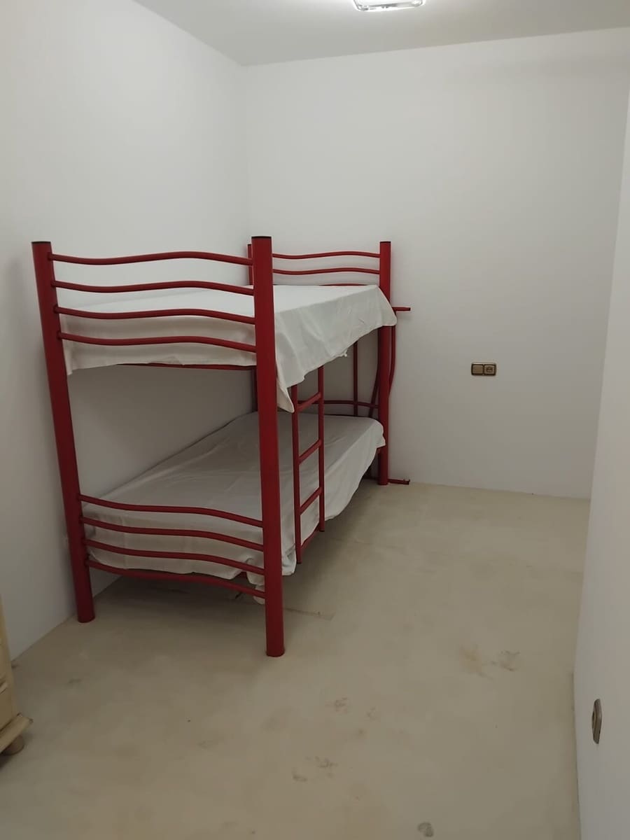 3 Zimmer Apartment zu vermieten in Nerja mit Pool Garage - 1.500 € (Ref: 10078039)