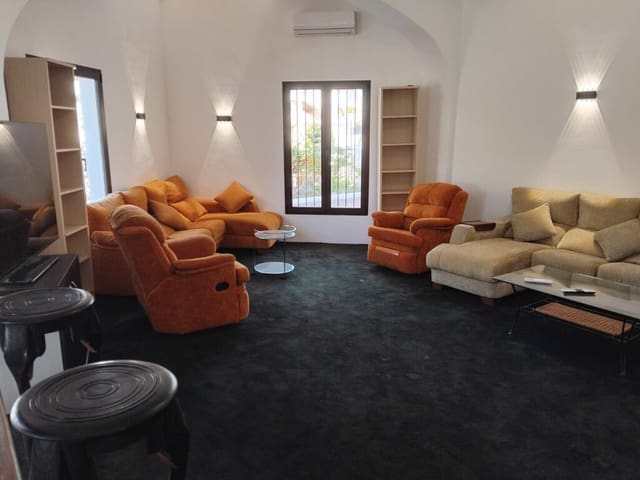 3 Zimmer Apartment zu vermieten in Nerja mit Pool Garage - 1.500 € (Ref: 10078039)