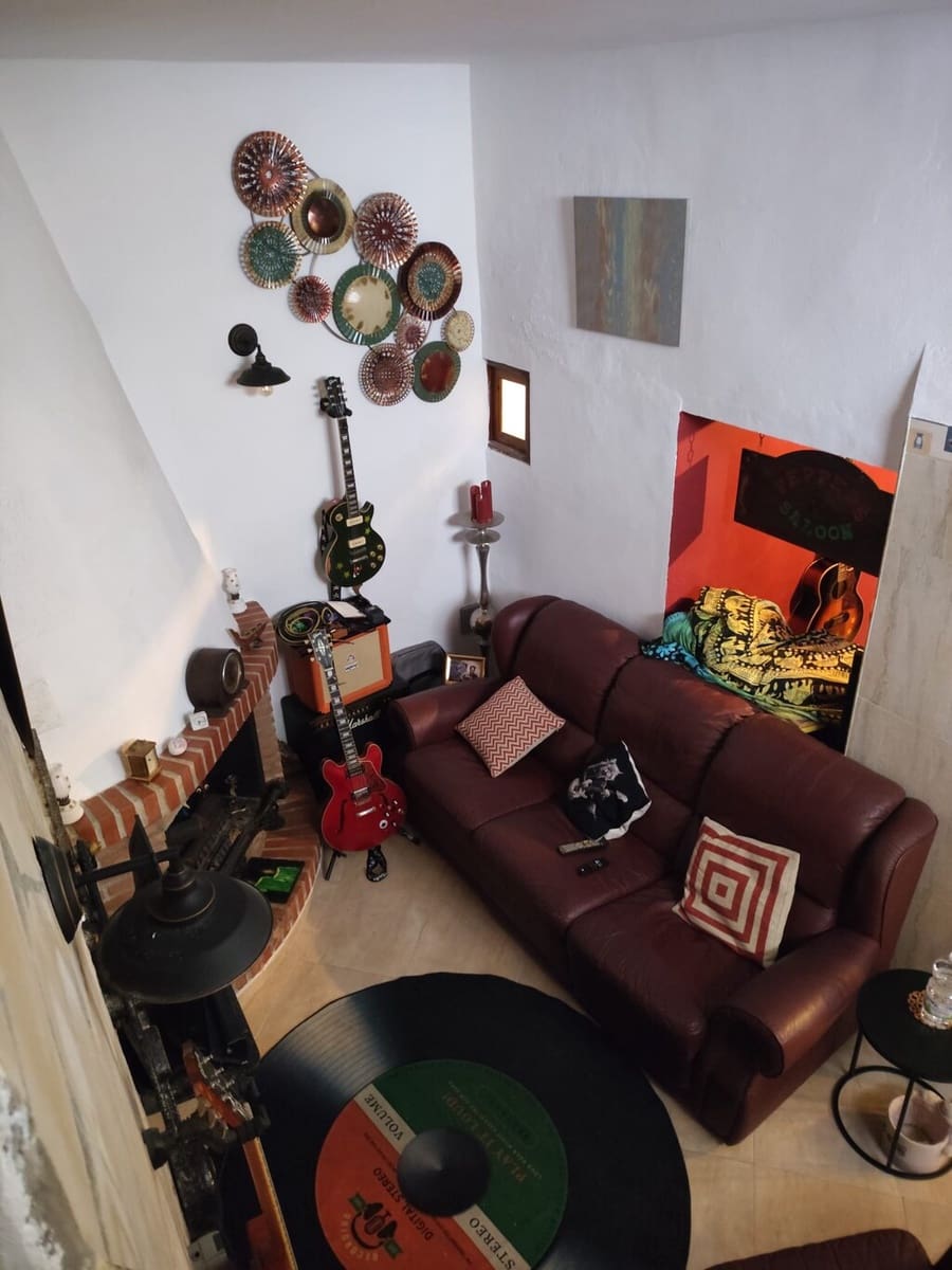 4 slaapkamer Huis te koop in Torrox - € 295.000 (Ref: 10094264)
