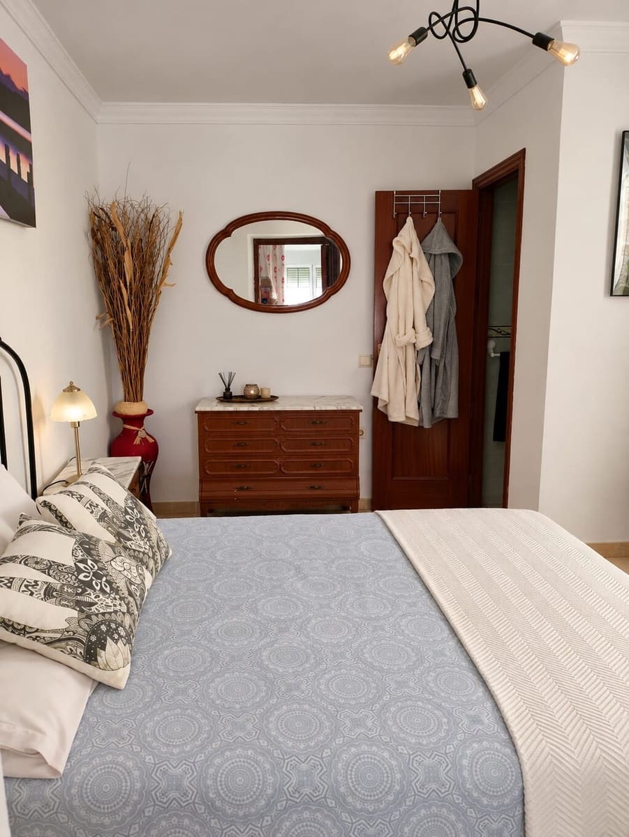 4 slaapkamer Huis te koop in Torrox - € 295.000 (Ref: 10094264)