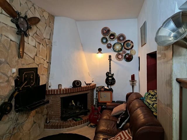 4 bedroom Townhouse for sale in Torrox Pueblo, Torrox - € 295,000 (Ref: 10094264)