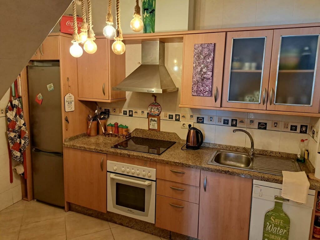 4 bedroom Townhouse for sale in Torrox - € 295,000 (Ref: 10094264)