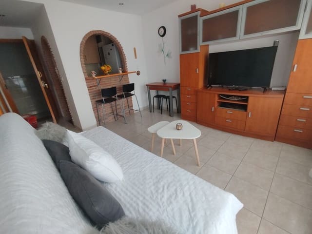 1 soverom Leilighet til leie i Nerja - € 1 080 (Ref: 10102196)