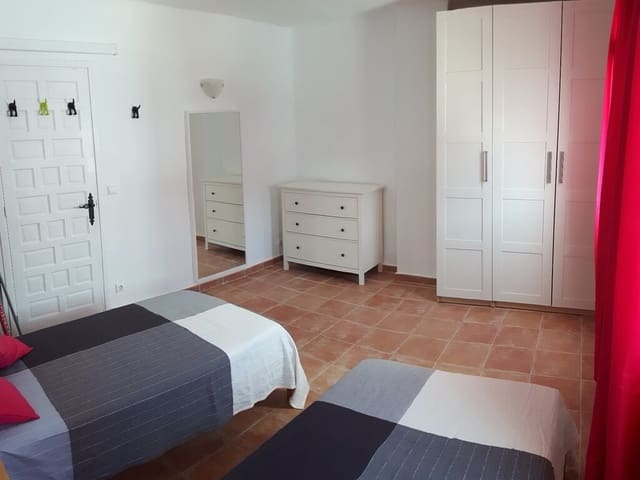 2 quarto Casa em Banda para arrendar em Capistrano, Nerja com piscina garagem - 1 400 € (Ref: 10131377)