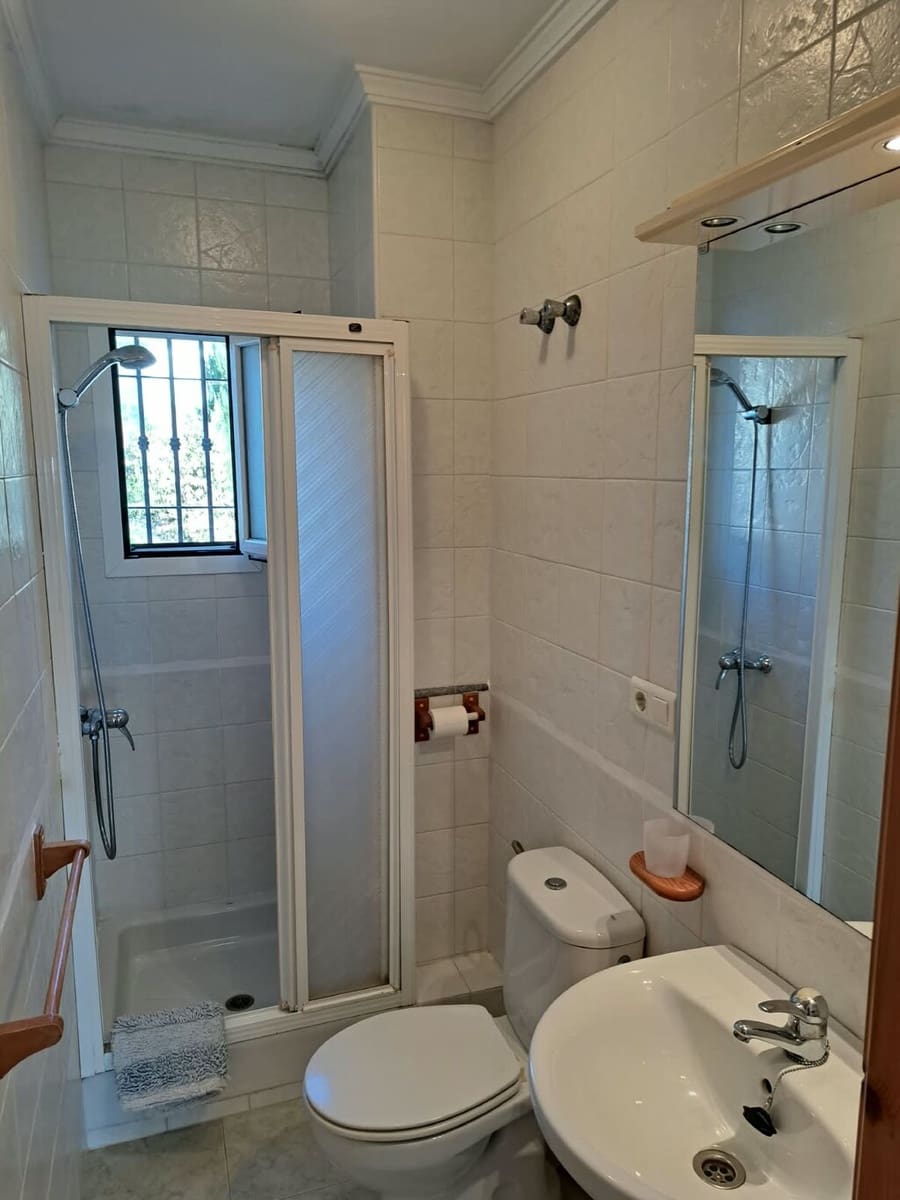 3 chambre Villa/Maison à vendre à Maro avec piscine garage - 399 000 € (Ref: 10154882)