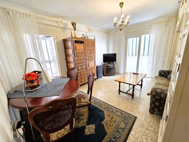 1 sypialnia Apartament na sprzedaż w Nerja z basenem garażem - 320 000 € (Ref: 10154883)