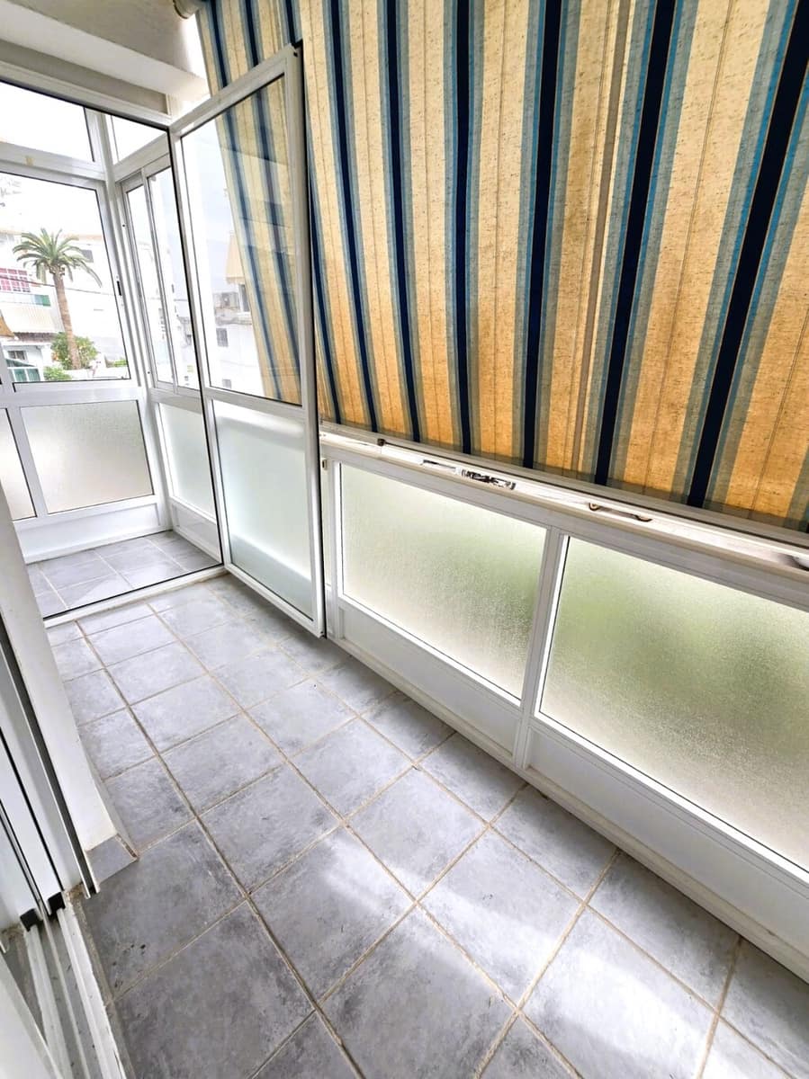 1 sypialnia Apartament na sprzedaż w Nerja z basenem garażem - 320 000 € (Ref: 10154883)