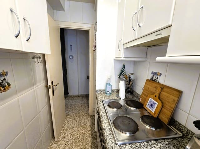 1 sypialnia Apartament na sprzedaż w Nerja z basenem garażem - 320 000 € (Ref: 10154883)