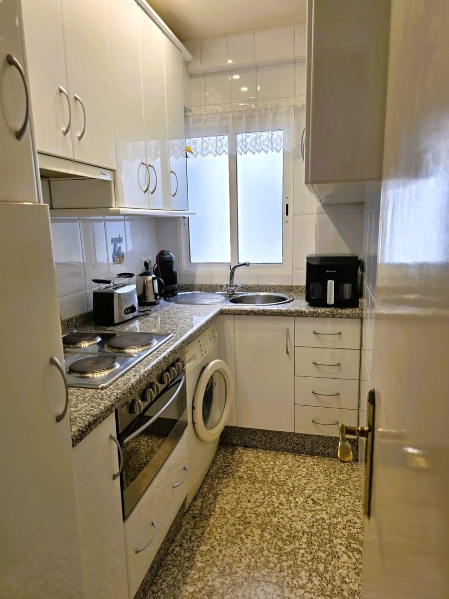 1 sypialnia Apartament na sprzedaż w Nerja z basenem garażem - 320 000 € (Ref: 10154883)