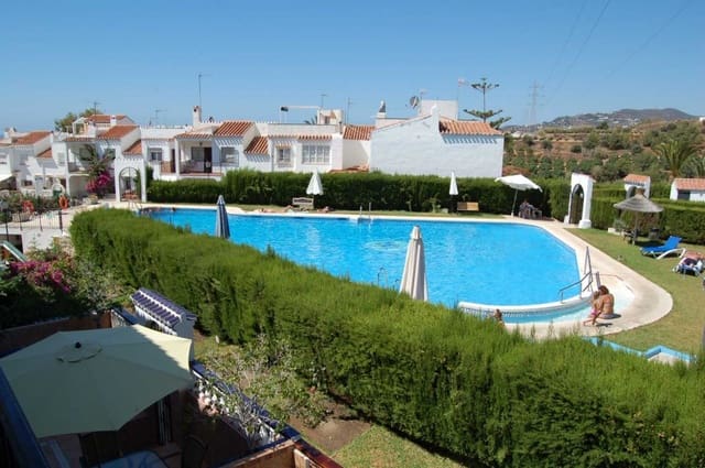 3 sypialnia Dom na sprzedaż w Nerja z basenem - 367 500 € (Ref: 4709077)