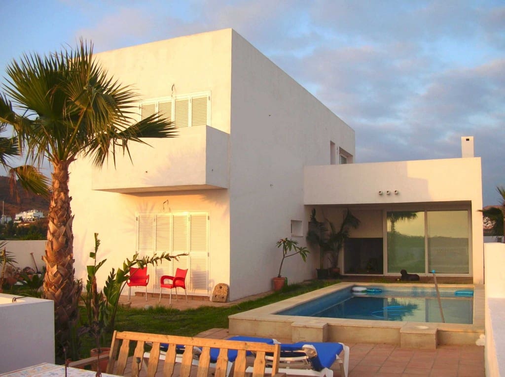 3 soveværelse Villa til salg i Rincon de la Victoria med swimmingpool - € 860.000 (Ref: 4712443)