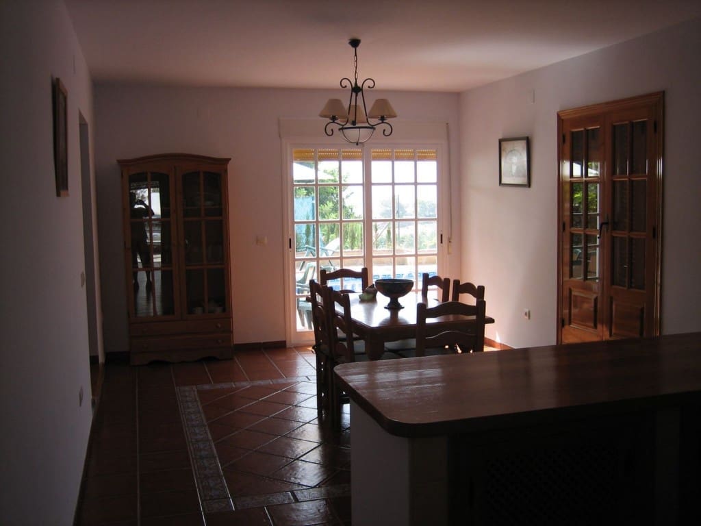3 sypialnia Willa do wynajęcia w Nerja z basenem garażem - 2 500 € (Ref: 4745222)