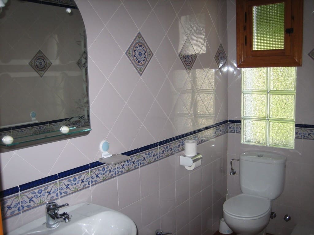 3 sypialnia Willa do wynajęcia w Nerja z basenem garażem - 2 500 € (Ref: 4745222)
