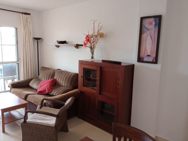 2 quarto Apartamento para arrendar em Nerja - 1 200 € (Ref: 4747293)