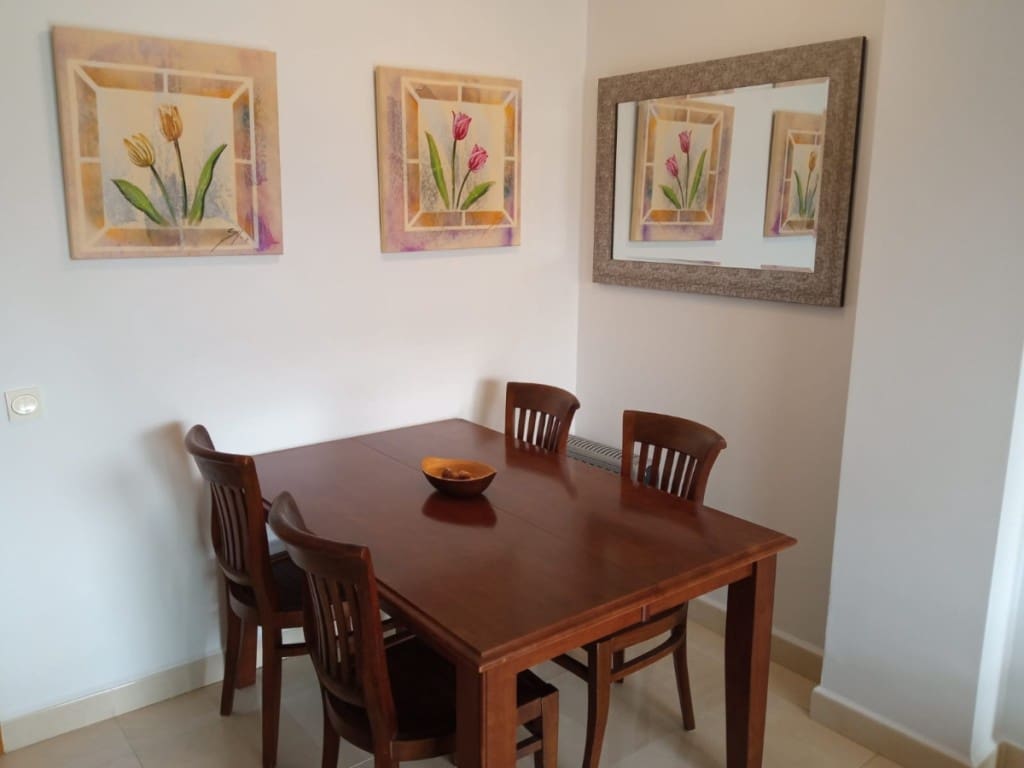 2 soverom Leilighet til leie i Nerja - € 1 200 (Ref: 4747293)