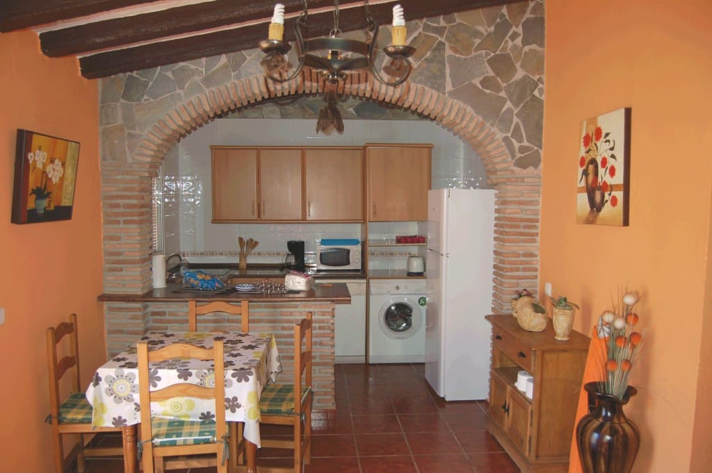 Finca/Maison de Campagne de 2 chambres à louer à Frigiliana avec piscine garage - 1 400 € (Ref: 4926598)