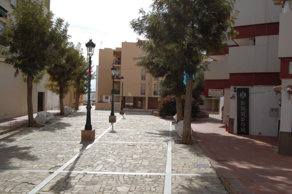 4 sypialnia Apartament na sprzedaż w Nerja - 350 000 € (Ref: 4954671)