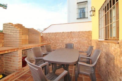 3 Zimmer Villa zu vermieten in Nerja mit Pool Garage - 1.800 € (Ref: 4965653)