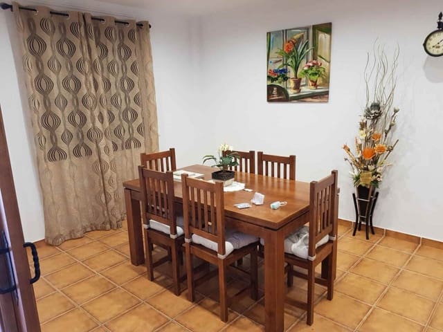 3 Zimmer Villa zu vermieten in Nerja mit Pool Garage - 1.800 € (Ref: 4965653)