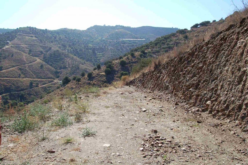 Grunde uden byggetilladelser til salg i Frigiliana - € 63.000 (Ref: 5074489)