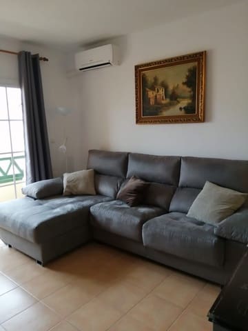 Appartement de 2 chambres à louer à Nerja - 1 000 € (Ref: 5340128)