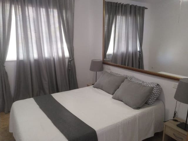 1 sypialnia Apartament do wynajęcia w Nerja z basenem garażem - 850 € (Ref: 5368753)