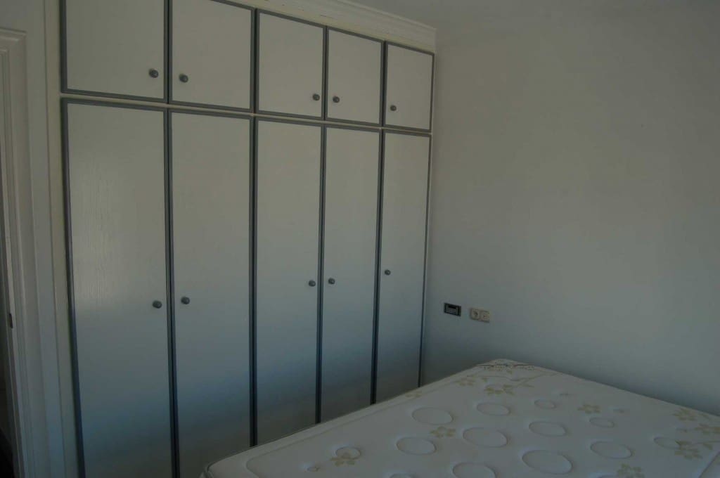 3 sypialnia Dom na sprzedaż w Nerja z basenem garażem - 490 000 € (Ref: 5384825)