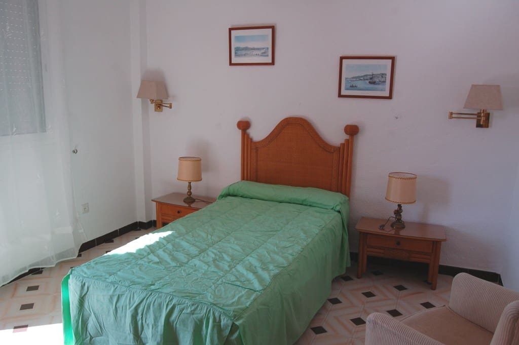 4 soverom Villa til leie i Nerja med svømmebasseng - € 1 850 (Ref: 5414350)