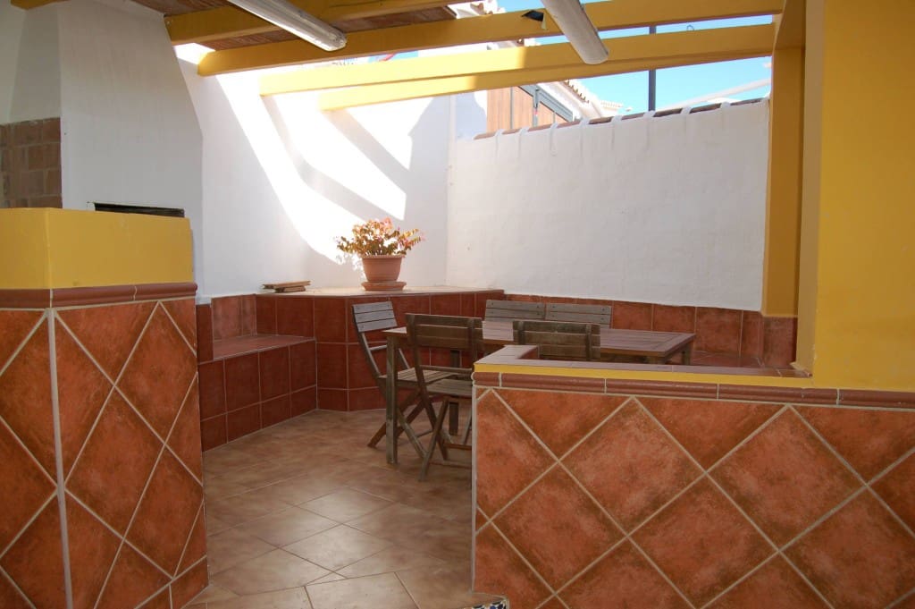 4 soverom Villa til leie i Nerja med svømmebasseng - € 1 850 (Ref: 5414350)