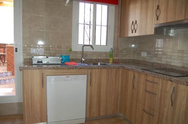 4 quarto Moradia para arrendar em Nerja com piscina - 1 850 € (Ref: 5414350)