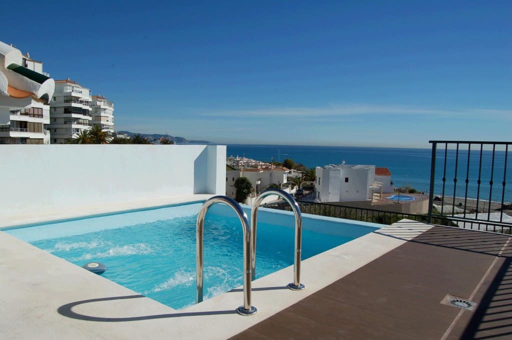 3 soveværelse Penthouse til leje i El Penoncillo med swimmingpool garage - € 2.000 (Ref: 5685820)