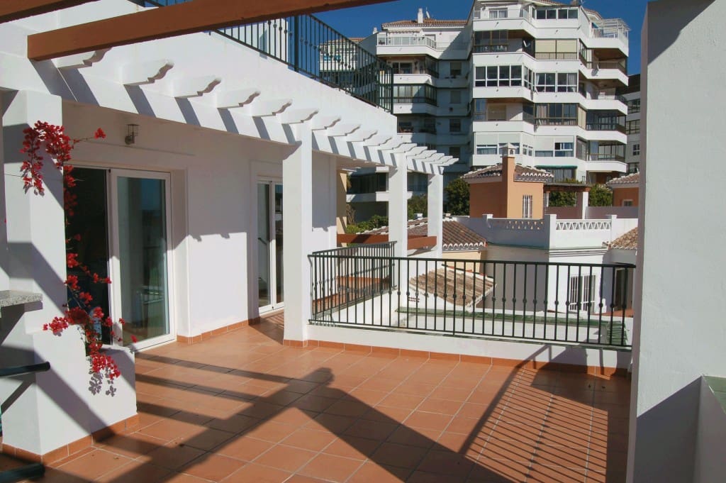 3 soveværelse Penthouse til leje i El Penoncillo med swimmingpool garage - € 2.000 (Ref: 5685820)