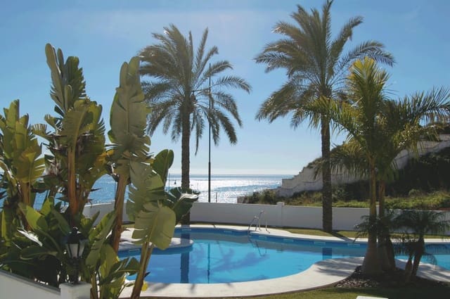 3 soveværelse Penthouse til leje i El Peñoncillo, Torrox med swimmingpool garage - € 2.000 (Ref: 5685820)