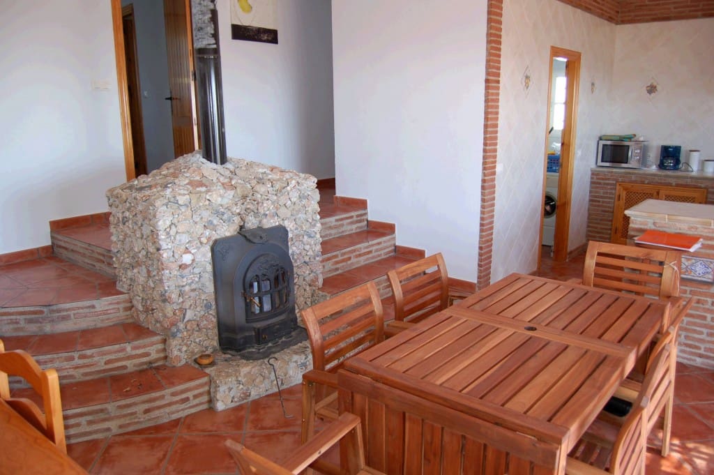 3 quarto Moradia para arrendar em Frigiliana com piscina - 1 800 € (Ref: 5785292)