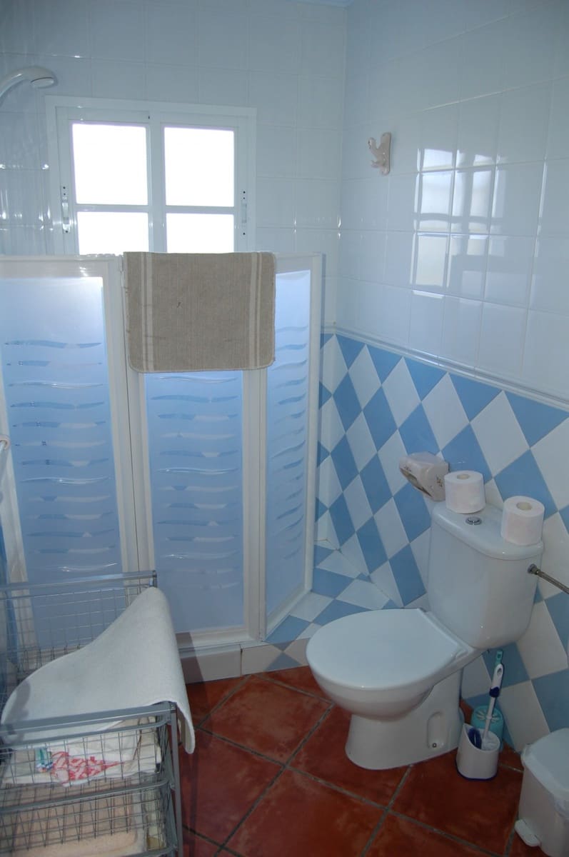 3 quarto Moradia para arrendar em Frigiliana com piscina - 1 800 € (Ref: 5785292)