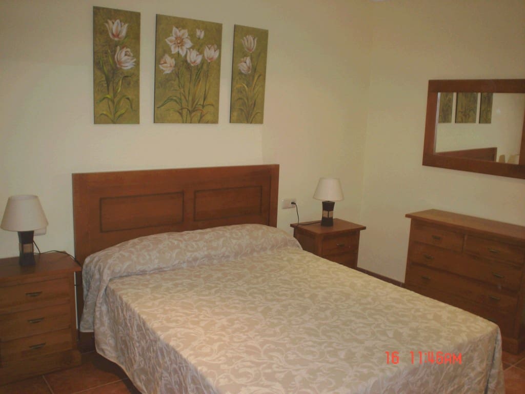 2 bedroom Apartment for rent in Maro - € 800 (Ref: 6055813)