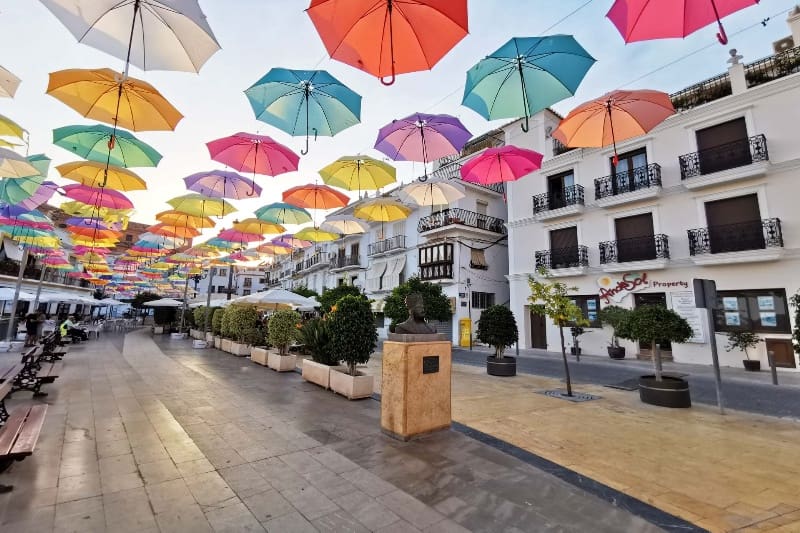 3 makuuhuone Huvila vuokrattavana paikassa Torrox mukana uima-altaan - 3 000 € (Ref: 6222841)